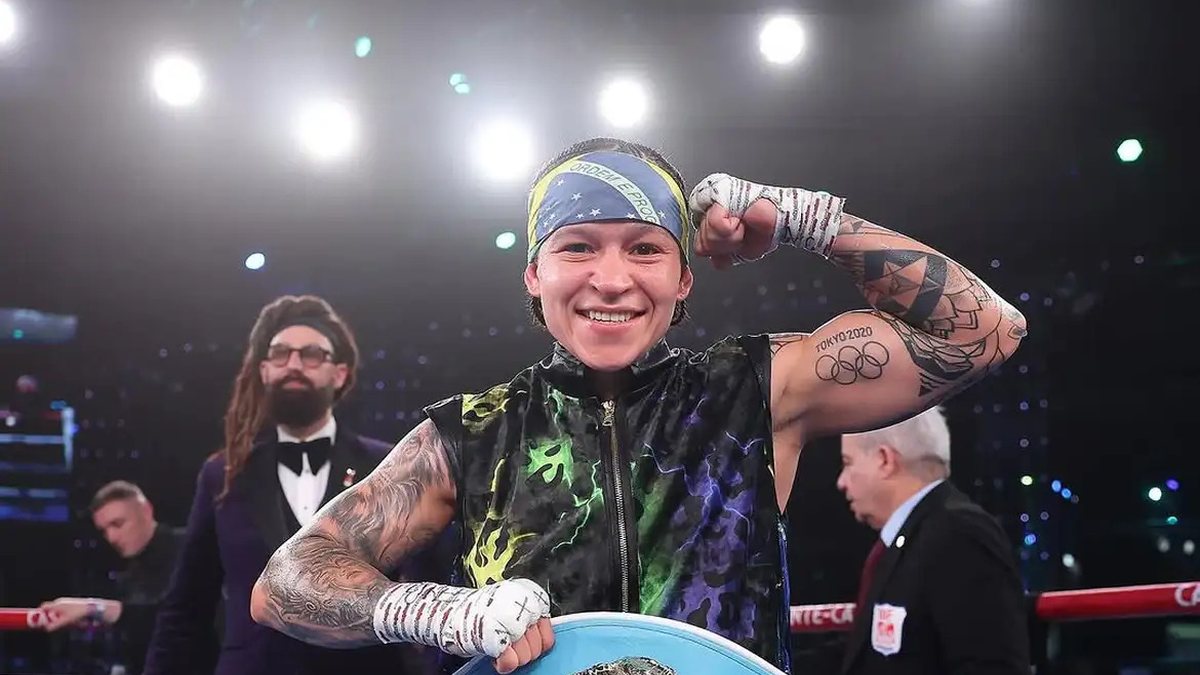 O desafio de Bia foi aceito e a norte-americana Stephanie Han, campeã da Associação Mundial de Boxe - Reprodução/Instagram @beatrizferreira60kg