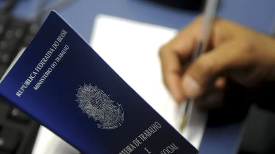 Do total de maio, 65,78% das vagas foram preenchidas por jovens de 18 a 24 anos, com 98.003 empregos formais - Agência Brasília