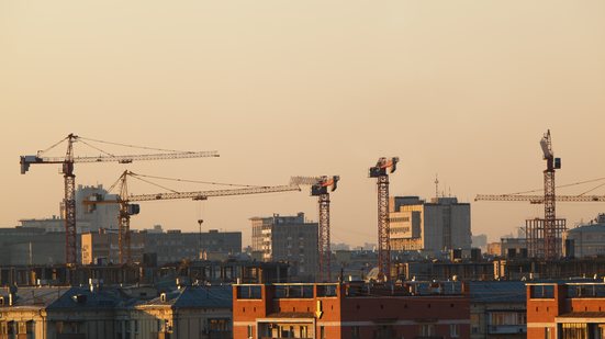 Representantes do setor passaram o dia no Congresso tentando sensibilizar parlamentares a barrar a medida - Envato
