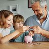 Aproveite as férias para ensinar noções de consumo, planejamento e valor do dinheiro - Envato