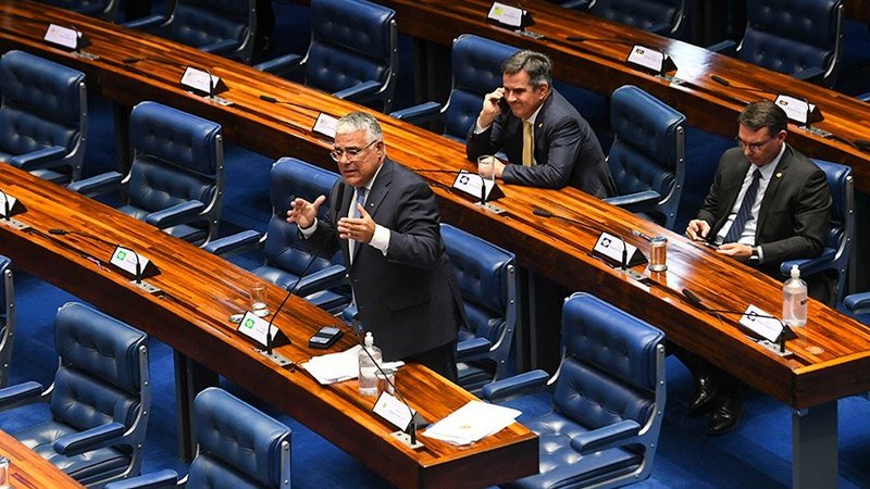 A Direção-Geral da Casa estimou que a criação das 18 vagas para deputados federais geraria um impacto anual de aproximadamente R$ 64,6 milhões - Jonas Pereira/Agência Senado