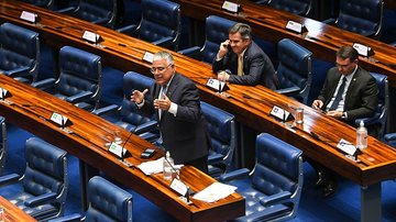 A Direção-Geral da Casa estimou que a criação das 18 vagas para deputados federais geraria um impacto anual de aproximadamente R$ 64,6 milhões - Jonas Pereira/Agência Senado