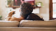 Confira a lista com 10 filmes para curtir com o seu amor no Dia dos Namorados - Envato