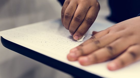 Mais de 55,5% da população brasileira se declarou negra (preta ou parda), no último censo demográfico divulgado pelo IBGE. - Envato