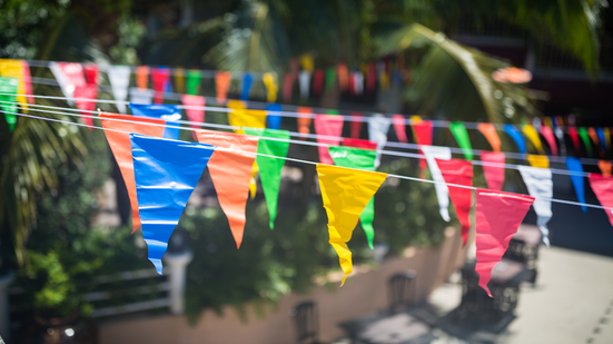 Confira o calendário do final de semana para as festas juninas espalhadas pelo Brasil - Foto: Envato Elements