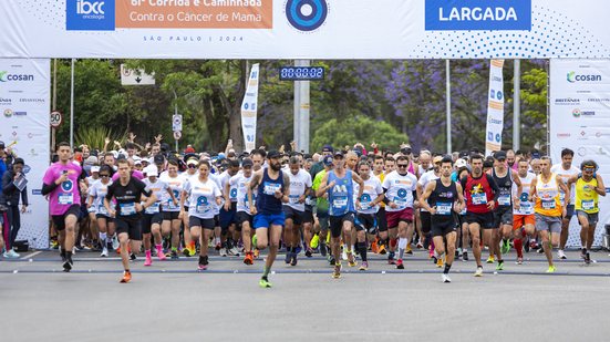 Segundo o Instituto Nacional de Câncer (INCA), o Brasil deve encerrar o ano de 2025 com mais de 73 mil novos casos de câncer de mama. - Divulgação/Corrida e Caminhada Contra o Câncer de Mama
