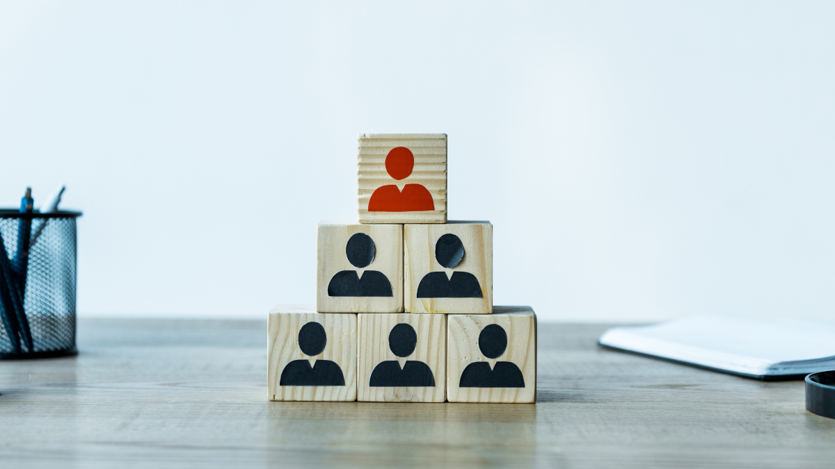 Entenda como classificar as gerações no ambiente de trabalho - Foto: Envato Elements