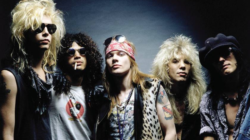 Relembre esses clássicos dos anos 80 pelo Guns N' Roses. - Foto: Divulgação