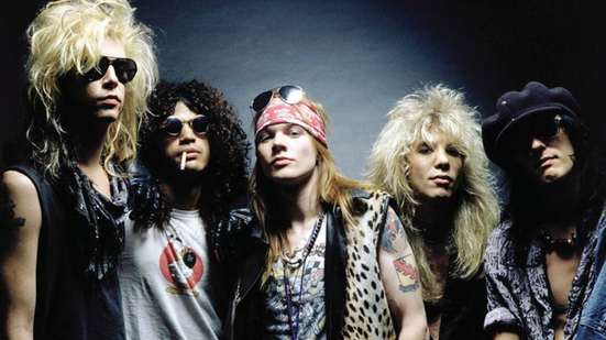 Relembre esses clássicos dos anos 80 pelo Guns N' Roses. - Foto: Divulgação