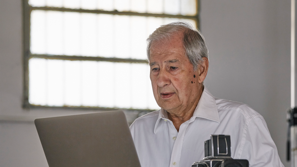 Para economista, contribuição cada vez maior de pessoas mais idosas no mercado de trabalho vai ser um grande desafio - Envato