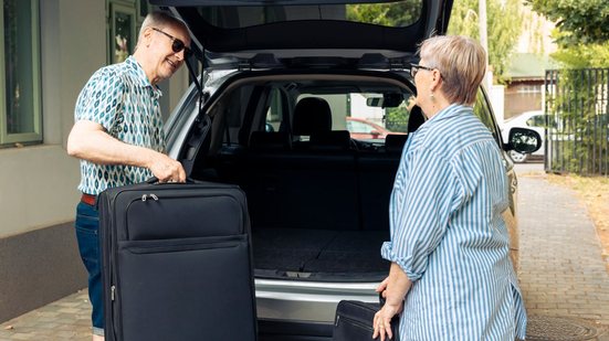 Perfil da família pode ajudar a pedir viagens, gerenciar pagamentos e receber as atualizações da corrida em tempo real - Envato