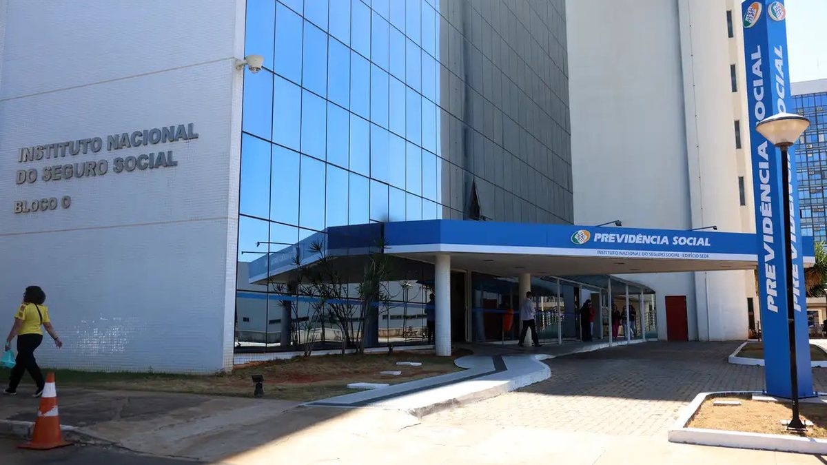 A Ambec é a terceira maior beneficiária dos descontos e recebeu R$ 231,3 milhões - José Cruz/Agência Brasil