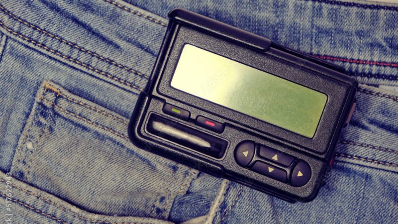 E o pager? Antes dos celulares, ele era o sinal de que você era alguém importante ou queria parecer. - Foto: Adobe Stock