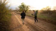 Antes de sair, vale a pena dedicar alguns minutos a um aquecimento simples - Foto: Envato Elements