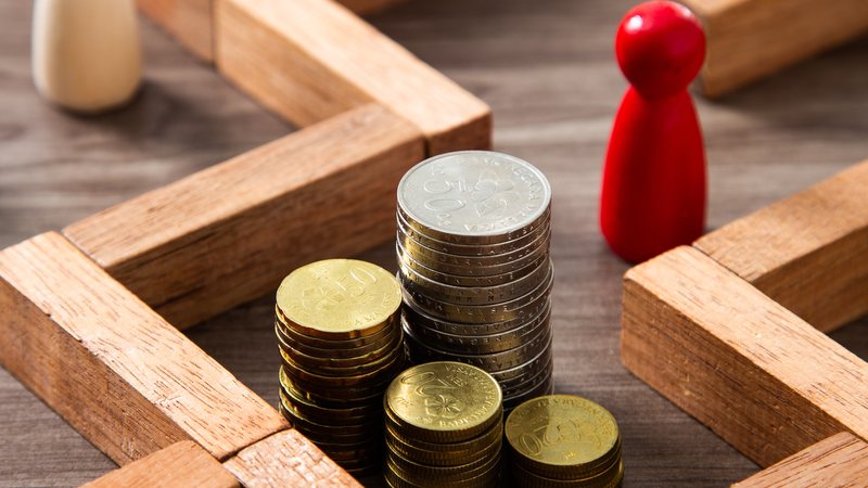 Em ata, BC reforça que mantém uma postura "vigilante", e não hesitará em aumentar a Selic novamente se julgar é apropriado - Envato