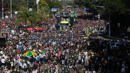 Multidão vai às ruas de São Paulo na Marcha para Jesus nesta quinta-feira, 19 - Fraga Alves/Enquadrar/Estadão Conteúdo