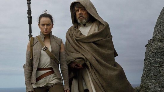Mark Hamill em "Star Wars: Os Últimos Jedi" - Reprodução IMDB