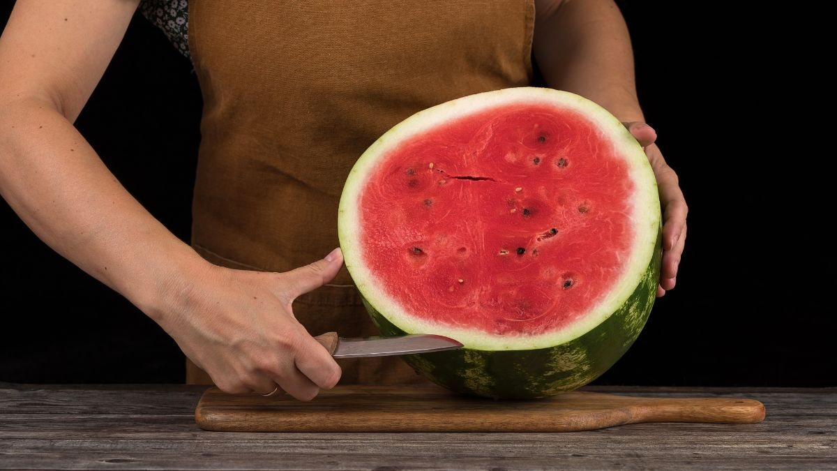 Com esses cuidados, você pode continuar aproveitando os benefícios da fruta - Foto: Envato Elements