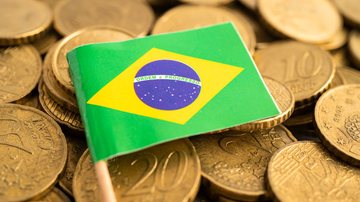 Foram 3,2 milhões de pessoas retidas na malha fina no ano passado - Envato Elements