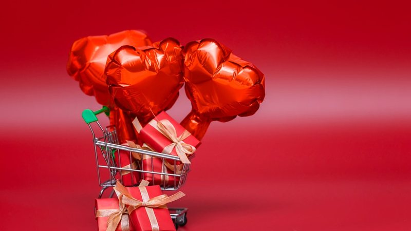 Segmento mais afetado pela alta das vendas deve ser o de vestuário, acessórios e calçados, que crescerá 9,3% - Envato