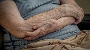 O Atlas da Violência apontou que, entre pessoas com mais de 60 anos, a violência múltipla está relacionada à associação da negligência com a agressão física - Envato