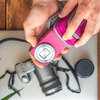 Se encontrar uma Cybershot da Sony se tornou uma missão quase impossível - Foto: Envato Elements
