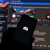 O Viva localizou, em buscas simples pelo TikTok e Instagram, diversas páginas e postagens com conotação sexual infantil ou com invites (convites virtuais) para servidores de conversa - Adobe Stock