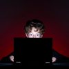 Pesquisa aponta que 75% das crianças e adolescentes brasileiros possuem perfis próprios em redes sociais, um terço abertos - Adobe Stock