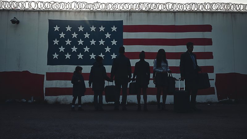 Detenção de imigrantes recebe verba extra de US$ 45 bilhões para este ano - Adobe Stock