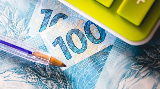 A baixa reflete a adoção de medidas restritivas por parte do órgão, após o escândalo de descontos feitos sem autorização de aposentados e pensionistas - Adobe Stock