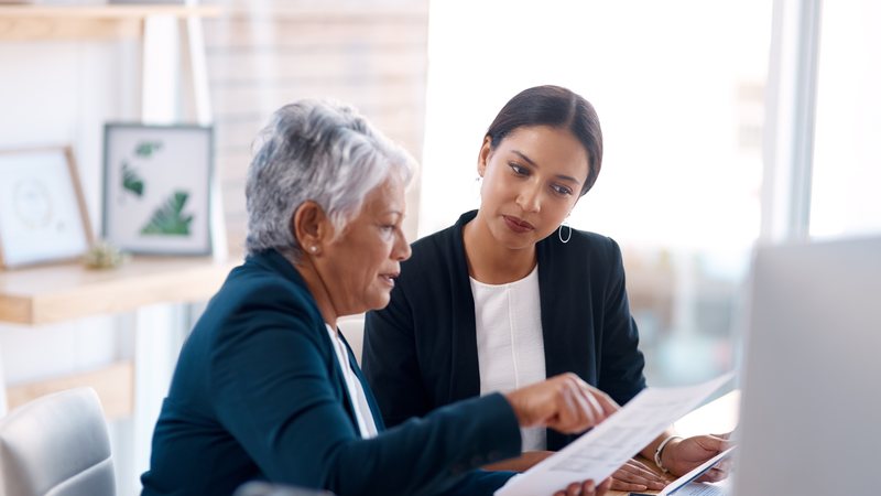O número de idosos ocupados cresceu 68,9% em 12 anos, passando de 5,1 milhões para 8,6 milhões em 2024 - Adobe Stock