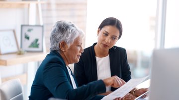 O número de idosos ocupados cresceu 68,9% em 12 anos, passando de 5,1 milhões para 8,6 milhões em 2024 - Adobe Stock