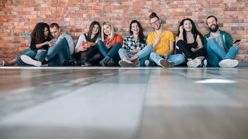 Geração Z e millenial buscam propósito no trabalho, diz pesquisa da Deloitte - Adobe Stock