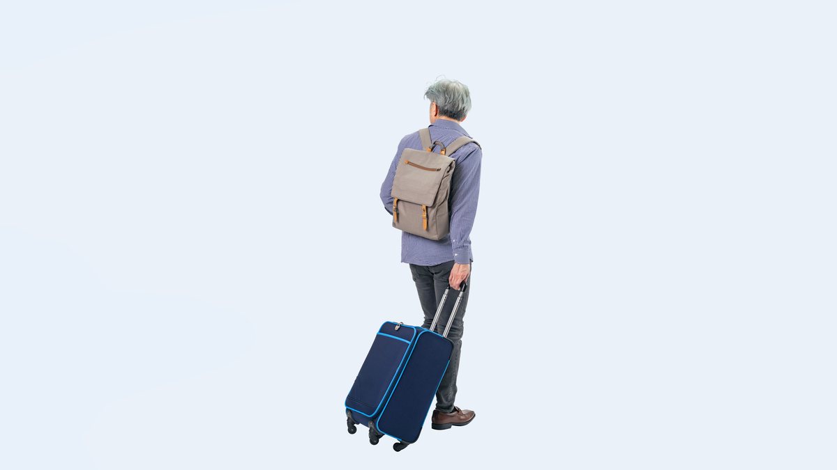Viajar é uma das atividades de lazer mais prazerosas e enriquecedoras para pessoas de todas as idades - Foto: Envato Elements