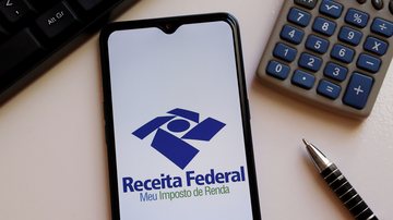 A recomendação da Receita é que a consulta e quaisquer procedimentos sejam feitos apenas pelos canais oficiais - Foto: Adobe Stock