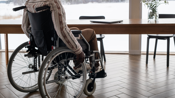 As iniciativas atuam em diferentes cidades e estados, oferecendo suporte médico, psicológico e social diretamente na residência - Foto: Envato Elements