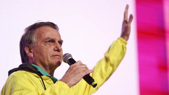 Polícia Federal (PF) cumpre mandados contra Bolsonaro em Brasília na manhã desta sexta-feira, 18 - Wilton Junior/Estadão Conteúdo