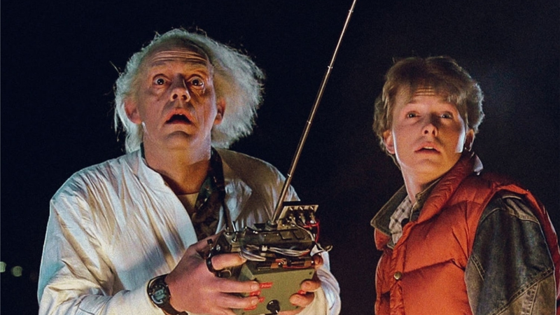 Em 1985, Marty McFly entrou em um DeLorean modificado e viajou no tempo - Foto: Divulgação/Universal Pictures