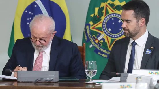 O governador Eduardo Leite (PSD) anunciou o programa ontem - Valter Campanato/Agência Brasil