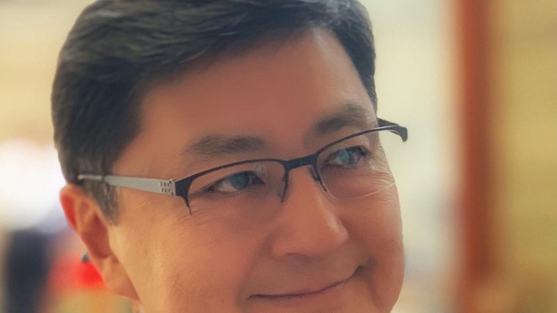 Emilio Umeoka, ex-Microsoft e Apple, fez transição de carreira para estudar longevidade nos Estados Unidos - Divulgação