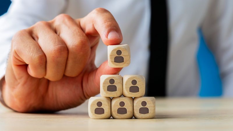 Levantamento do LinkedIn considerou mais de 2 mil profissionais para analisar o cenário atual do mercado de trabalho - Envato
