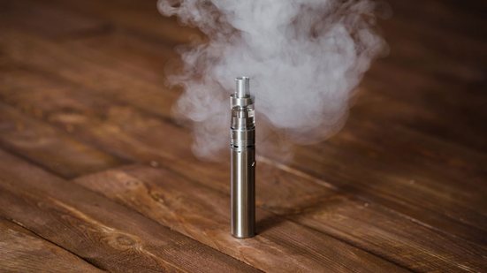 Medida tem o objetivo de padronizar o preenchimento da declaração de óbito em casos ligados ao uso de cigarros eletrônicos - Envato