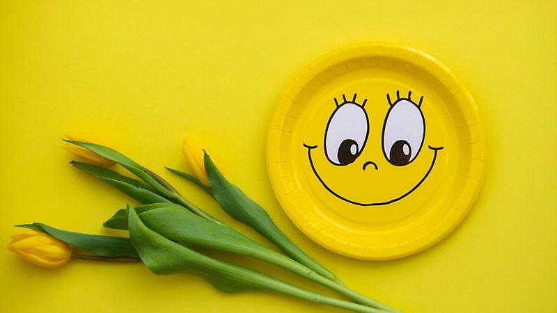 O tema felicidade dentro das empresas ainda é novo, mas já mostra resultados - Envato