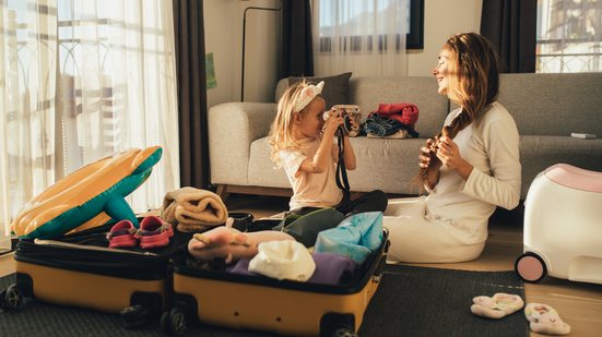 Desconfie de ofertas muito tentadoras, sempre cheque as credenciais do corretor e peça imagens do imóvel - Envato