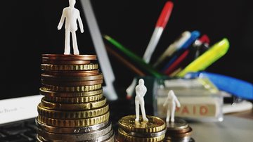 Tema tem sido judicializado porque pode prejudicar empresas, que acabam apurando os lucros após o fechamento do ano - Envato