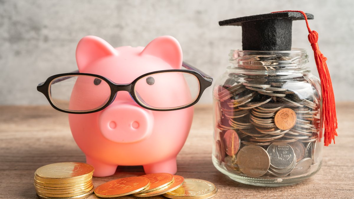 Além de atividades com conceitos de educação financeira voltada para os pequenos, há entrada gratuita em museus - Envato