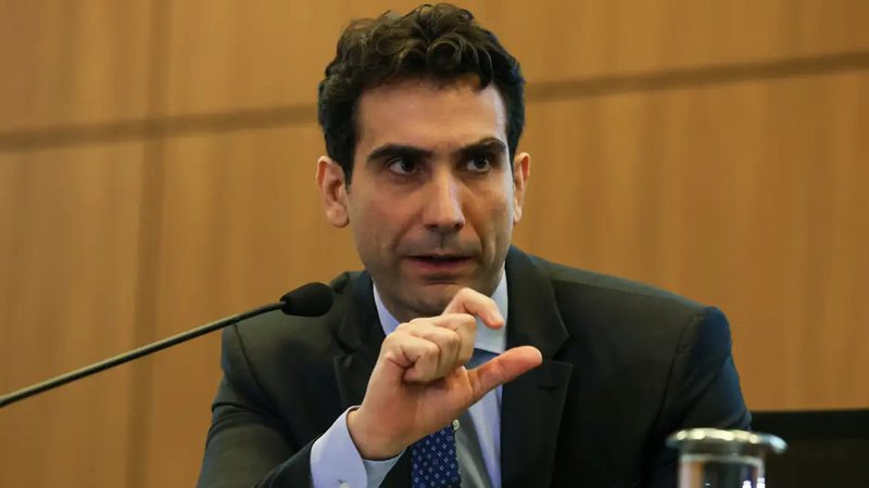 Galípolo voltou a defender que é necessário "normalizar" a política monetária do Brasil - Jose Cruz/Agência Brasil