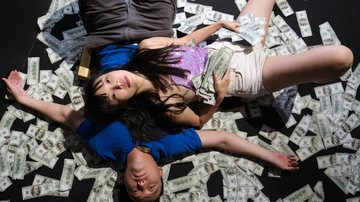 Somados, o patrimônio das famílias dos 19 alunos com renda superior a R$ 200 milhões chega aos R$ 7 bilhões - Envato