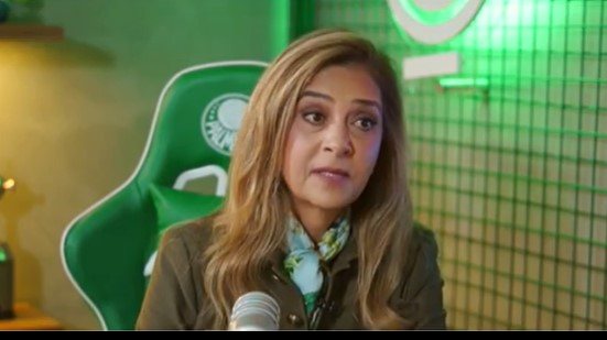 A presidente do Palmeiras, Leila Pereira, diz que está otimista para renovação de contrato com o técnico Abel Ferreira - Reprodução CNN