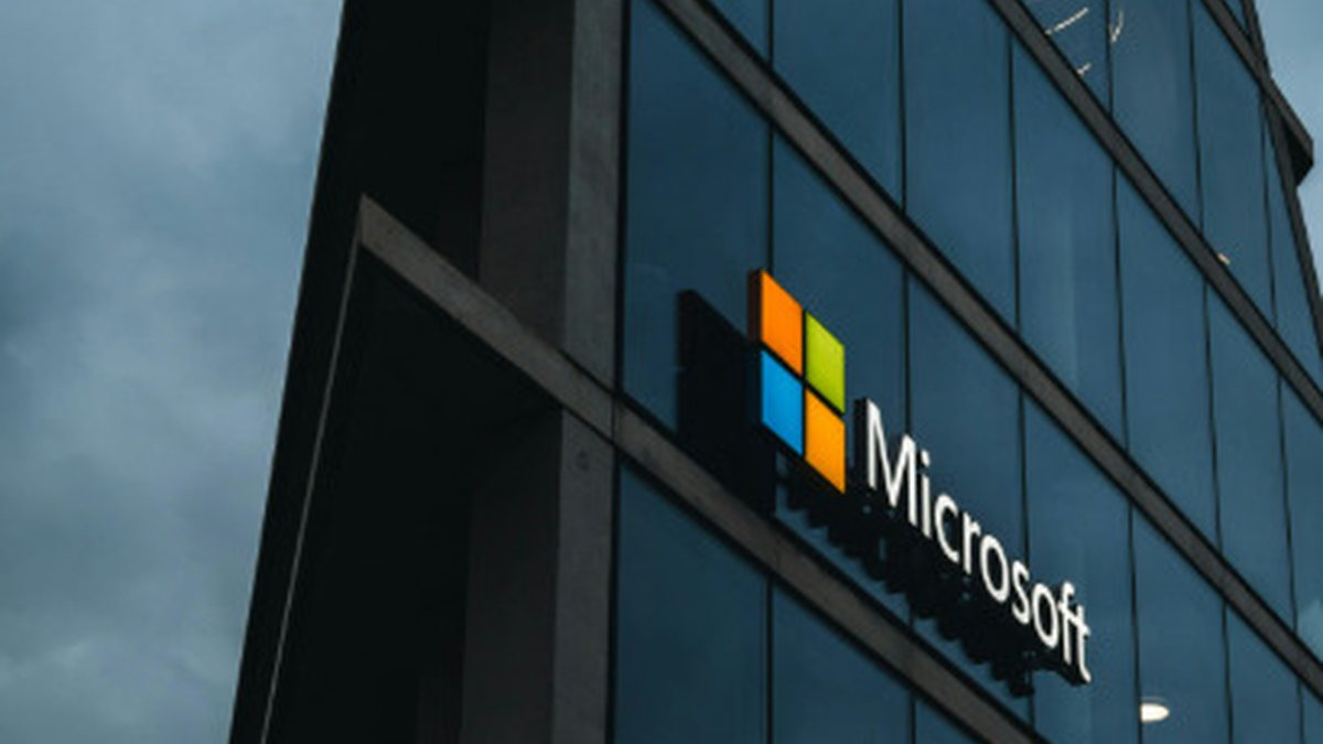 Microsoft garantiu que nenhuma equipe de engenharia na China atua para o serviço de nuvem do Departamento de Defesa - Salvatore De Lellis / Pexels